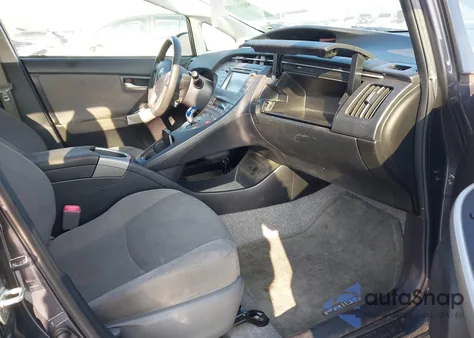 2013 Toyota Prius Two z USA, uszkodzony, nr VIN JTDKN3DUXD5617858